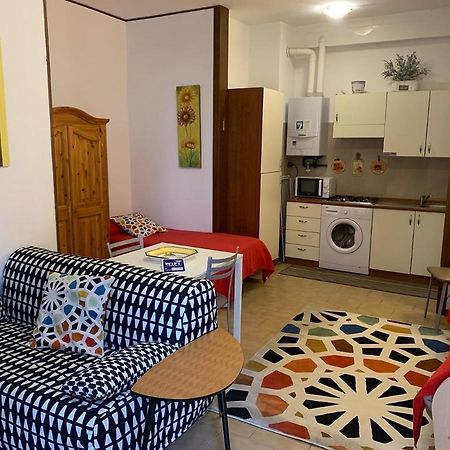 Appartamento Affitti Brevi Verona Colors/G.B. Rossi Friendly المظهر الخارجي الصورة